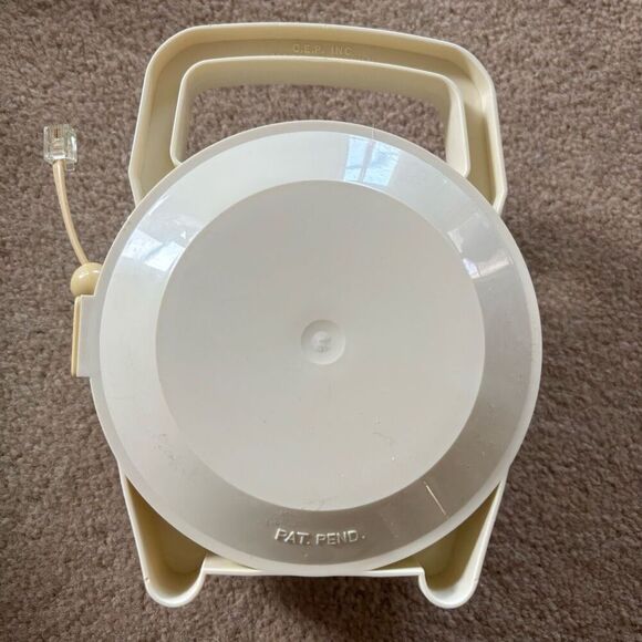 Reel-A-Phone Vintage 1980’s Extension Cord Set With Hold Button - Picture 3 of 12